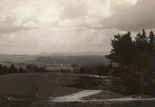 Schönfelder Hochland. Blick vom Borsberg zur Sächsischen Schweiz