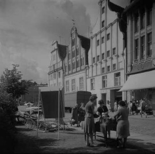 Stralsund. Drei Giebelhäuser in der Ossenreyerstraße
