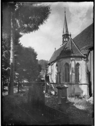 Adelsheim Jakobskirche Kapellenanbau von Südosten und Friedhof