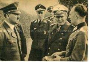 Adolf Hitler und Hermann Göring mit Militärs an der Westfront