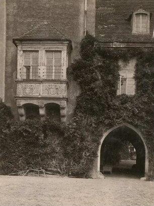 Strehla. Schloss. Erker am südwestlichen Turm
