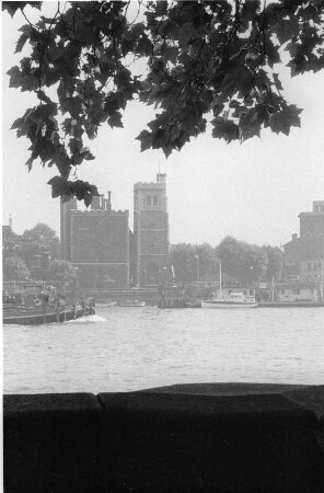 London : In London, Thames Embankment