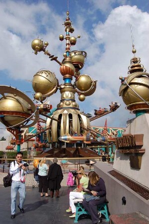 Raumfahrt-Karussell im Park Disneyland Paris