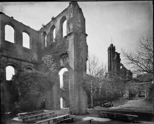 Limburg an der Haardt Klosterruine Limburg Südliches Querhaus Innenbereich