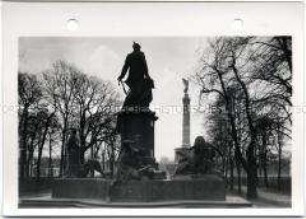 Berlin, Bismarckdenkmal und Siegessäule