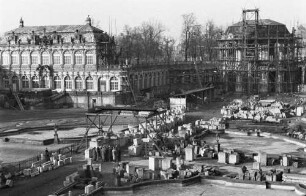 Dresden-Altstadt. Zwinger (1709-1728; M. D. Pöppelmann, B. Permoser). Mathematisch-Physikalischer Salon, Baustellen Bogengalerie und Wallpavillon. Zwingerhof mit Steinmetzwerkstätten