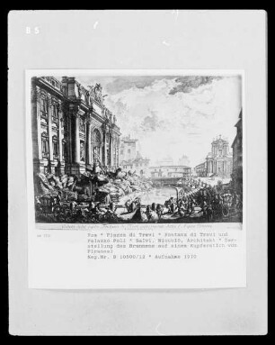 Fontana di Trevi und Palazzo Poli