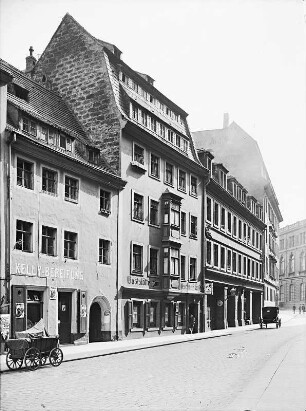 Dresden-Altstadt. Brühlsche Gasse, links Gaststätte "Zum Brühlschen Hof"