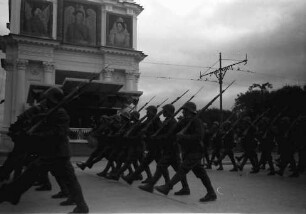 Chisinau: Truppenvorbeimarsch