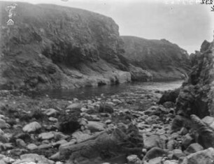 Bucht : Kleiner Kanal führt in eine Bucht der Halbinsel auf der Nordseite.