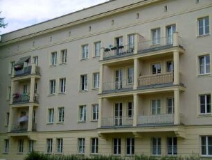 Eisenhüttenstadt: Wohnblock Saarlouiser Straße (WK II)