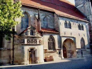Stadtkirche - Ansicht von Südwesten mit Langhaus über Traufseite in Übersicht