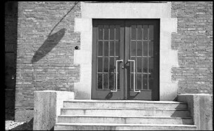 Warburg: Konservenfabrik, Portal