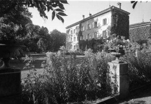 Tutzing: Schloss, mehr Vordergrund