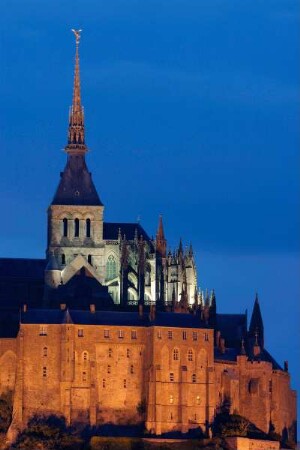 Frankreich. Basse Normandie. Manche. Le Mont Saint Michel. Klosterberg. UNESCO Weltkulturerbe. Im Abendlicht