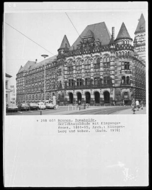 Gerichtsgebäude