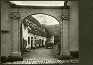 Hauptstr. 44. Tor, 1809