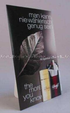 Werbeaufsteller für "Davidoff Lights und Davidoff Classic"-Zigaretten, "Man kann nie wählerisch genug sein"