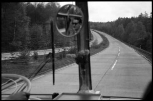 Heiligenberg: Autobahn mit Fahrerspiegel bei Heiligenberg