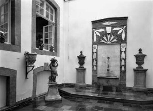 Brunnen im Binnenhof
