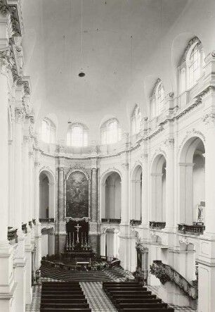 Katholische Hofkirche