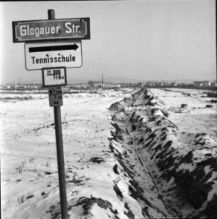 Umlegung des neuen Baugeländes in der Feldlage der Waldstadt