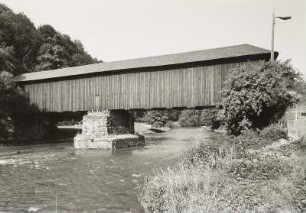 Hennersdorf, Gedeckte Holzbrücke