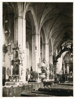 Marienkirche, Kulm: Innenansicht nach Osten, mit Melusine links