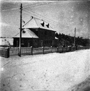 Dresden-Hellerau, Wohnhaus der Familie Stich am Heideweg 9 im Winter