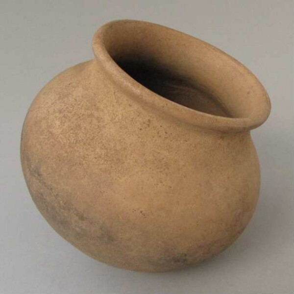 Clay vessel