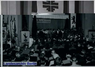 3. Berliner Landesturnfest (vom 07.07. bis 10.07.1955); Feierstunde zur Eröffnung in der Landesbildstelle; Levetzowstraße 1 - 2 (Tiergarten)