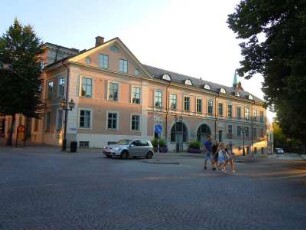 Örebro - historisches Wohnhaus : Historisches Wohnhaus im Zentrum von Örebro, aufgenommen am 26. Juli 2012
