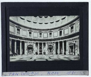 Rom, Pantheon : Innenansicht