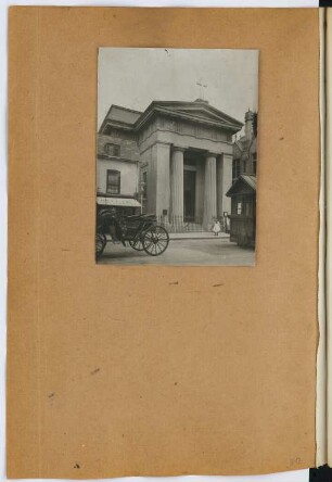 Katholische Kirche, Hereford: Ansicht (aus: Skizzen- und Fotoalbum 26)
