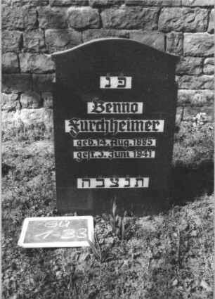 Grabstein GU/1/33