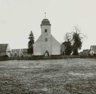 Evangelische Dorfkirche