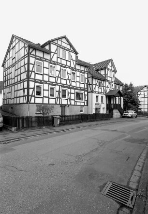 Fachwerkwohnhaus; Kaufungen, Raiffeisenstraße 5