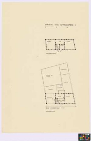Camberg (Landkreis Limburg-Weilburg): Haus Schmiedestraße [oder Schmiedegasse] 6. - Lageplan mit Wohnhaus (Grundriss des Erdgeschosses), Scheune und Stallung (Umriss), Dungstätte (Umriss), Schweinestall (Umriss), Abort (Umriss). - Wohnhaus (Grundriss des Obergeschosses)