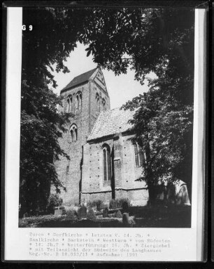 Dorfkirche — Westturm