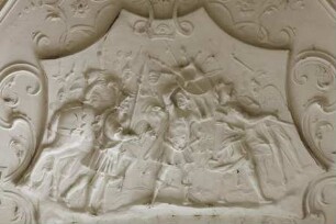 Römische Soldaten mit Kriegstrophäen