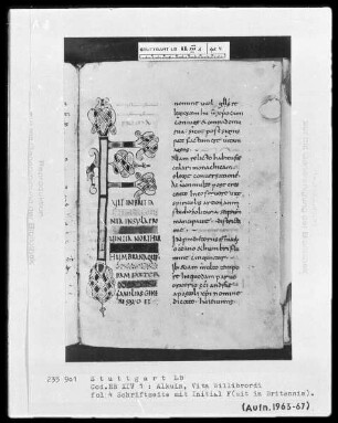 Alcuinus - Vita Sancti Willibrordi — Initiale F (uit in Britannia), Folio 4 recto