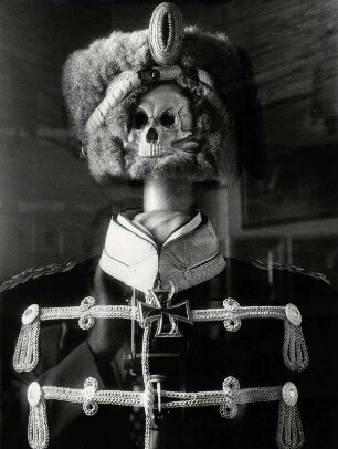 Uniform des Totenkopfhusaren im Museum von Rastatt