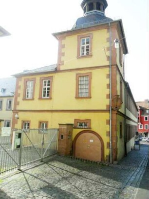 Stadtbild-Schönborner Hof (erbaut 1676) von Südosten über Südostturm in Übersicht