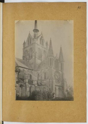 Abtei Saint-Yved, Braine/Aisne: Ansicht (aus: Skizzen- und Fotoalbum 10)