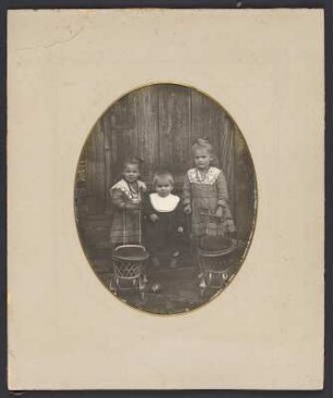 Kinder Elisabeth, Anna und Hermann des Fischermeisters Hermann Wilke in Rühstädt