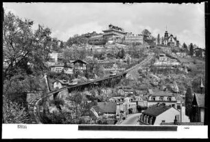 Dresden, Bad Weißer Hirsch, Luisenhof mit Bergbahn
