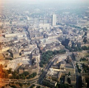 Innenstadt von Leipzig : Blick vom Dittrichring Richtung Südosten