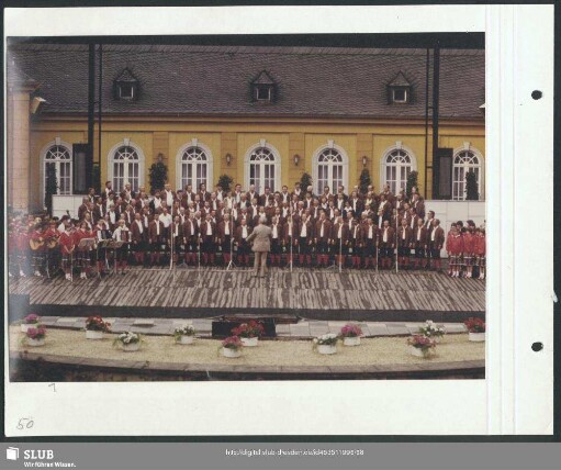 Konzert in der "Jungen Garde" mit Pionier- und Jugendchor des Bergsteigerchores : Dirigent: Werner Matschke; Leitung Jugendchor: Annelies Sebastian