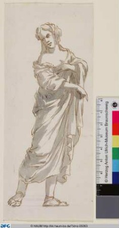 Stehende weibliche Figur, die Arme vor dem Körper haltend