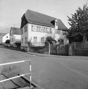 Oestrich-Winkel, Römerstraße 42
